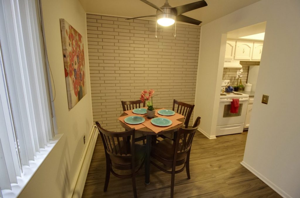 Eastwind Apartments 2025 S. Huron Parkway, Downtown Ann Arbor